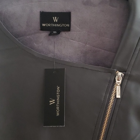 Jacket - Picture 2 of 3